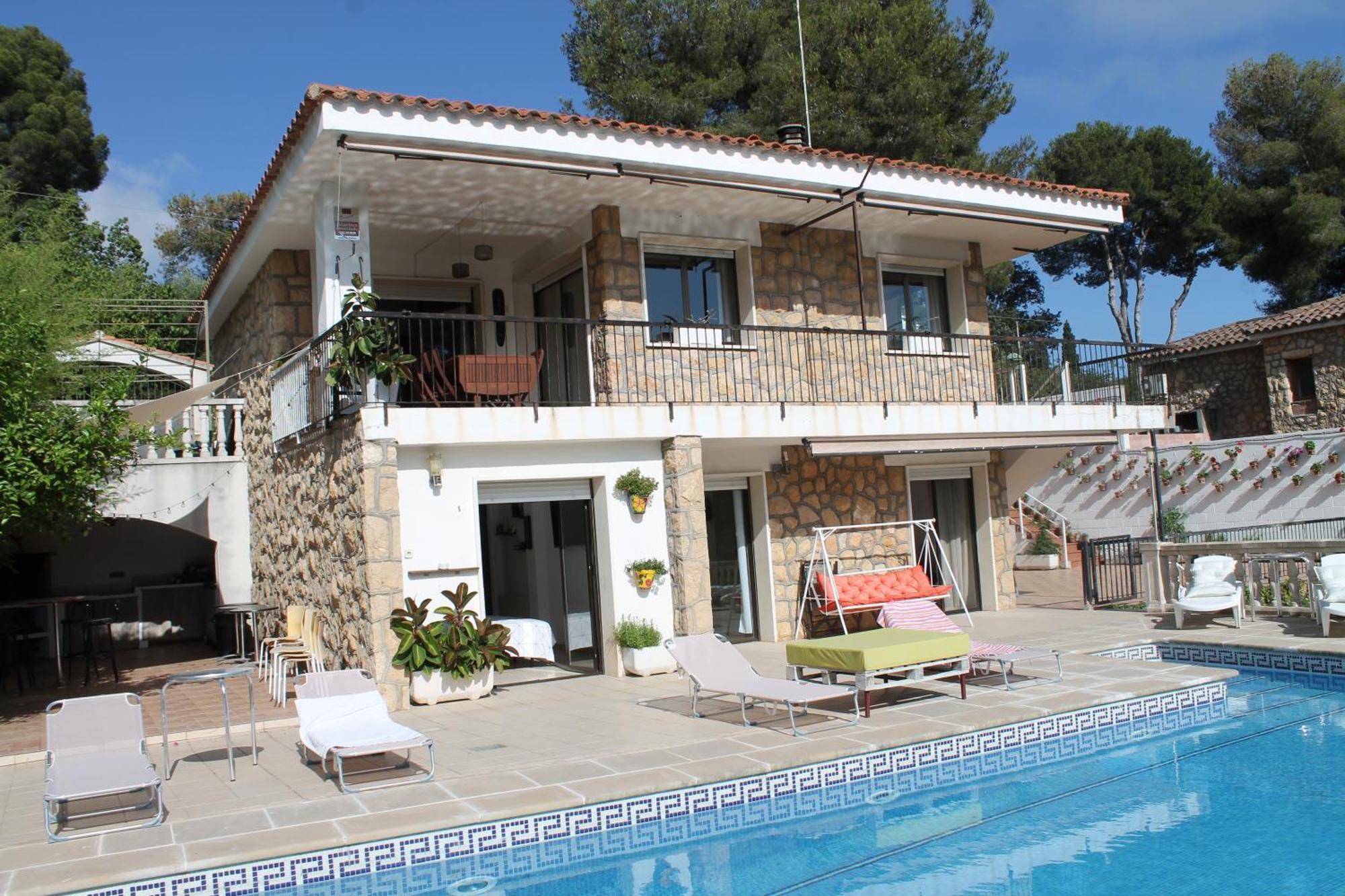 La Casa Dels Boscos Villa Tarragona Exterior photo